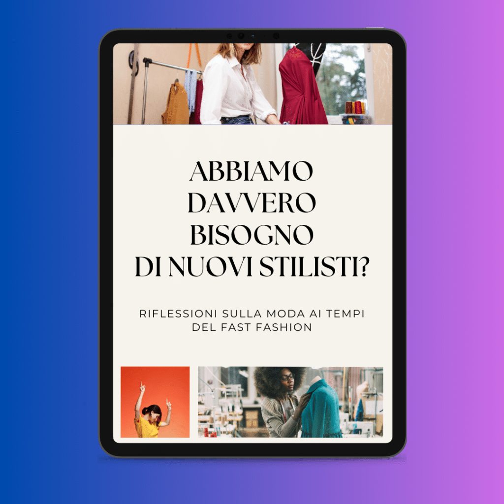 ファストファッションの時代におけるファッショントレンドと新しいデザイナーの必要性に関するイタリア語の記事を紹介するタブレット。